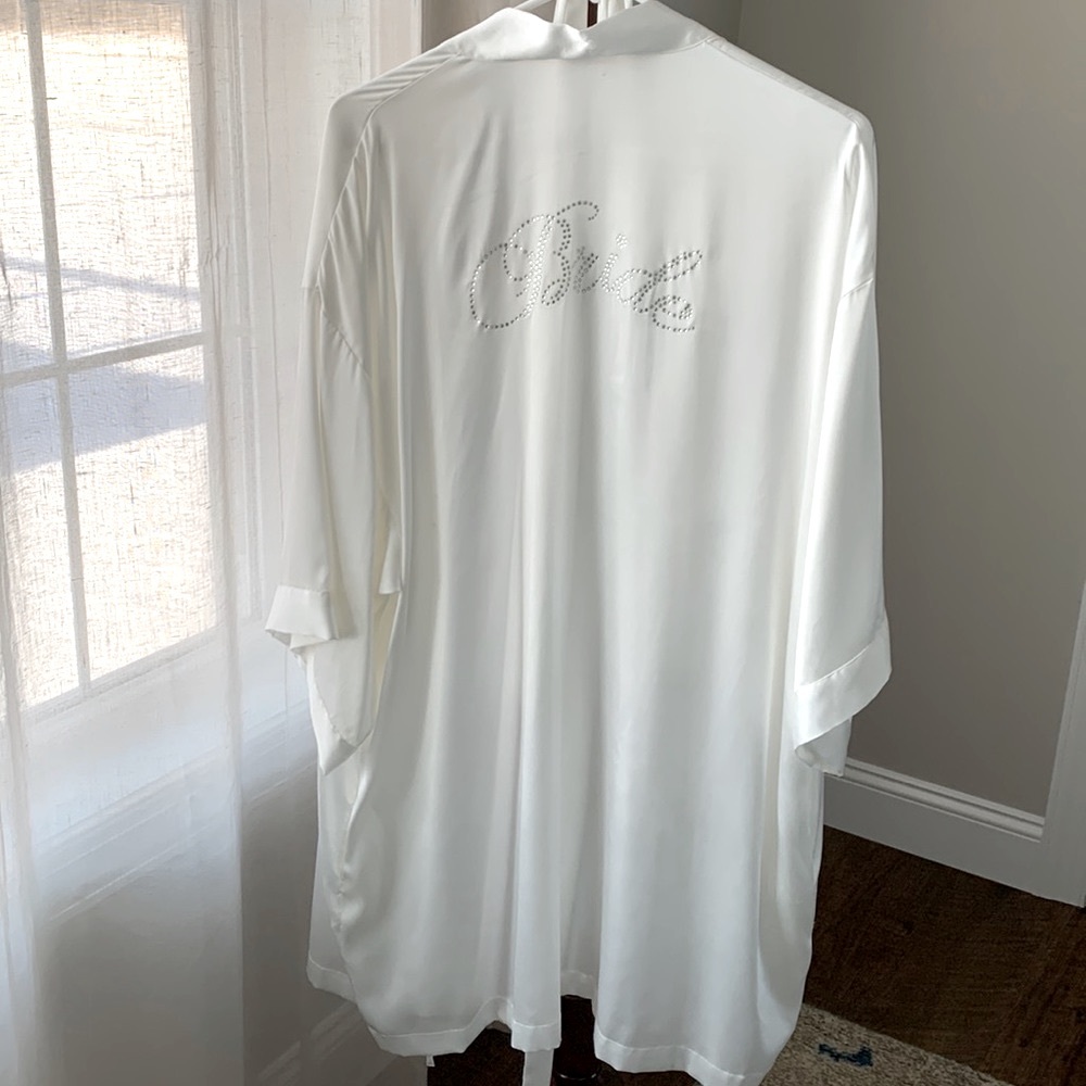 Bride Robe-Victoria’s Secret